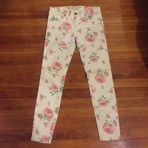 LAST CHANCE Free People Rose Printed Low Rise Jean