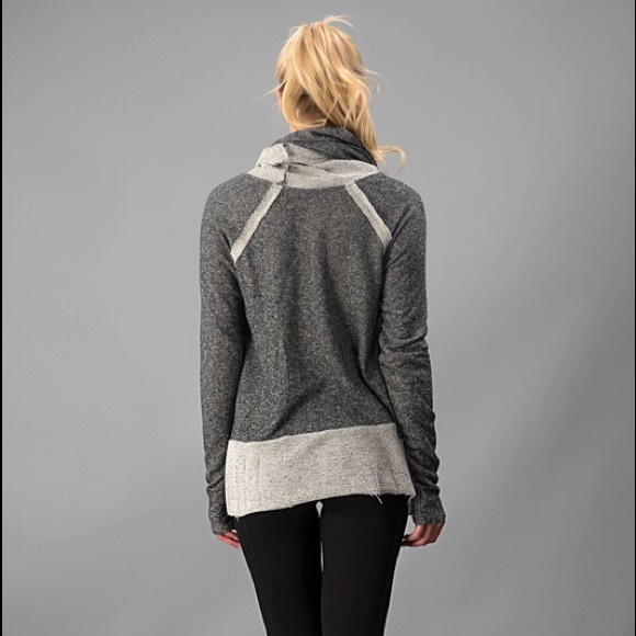 Sale! Funnel Neck Long Sleeve Sweatshirt - Picture 3 of 4
