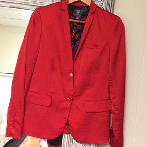 Vince Camuto NWOT SIZE 4 red blazer!!