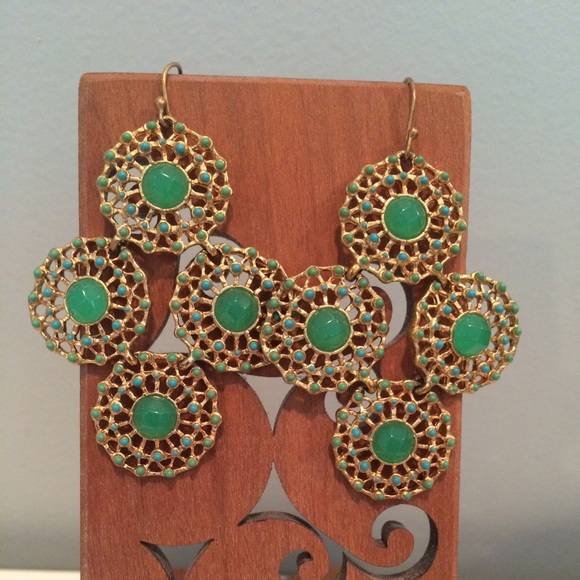 Stella & Dot chandelier earrings