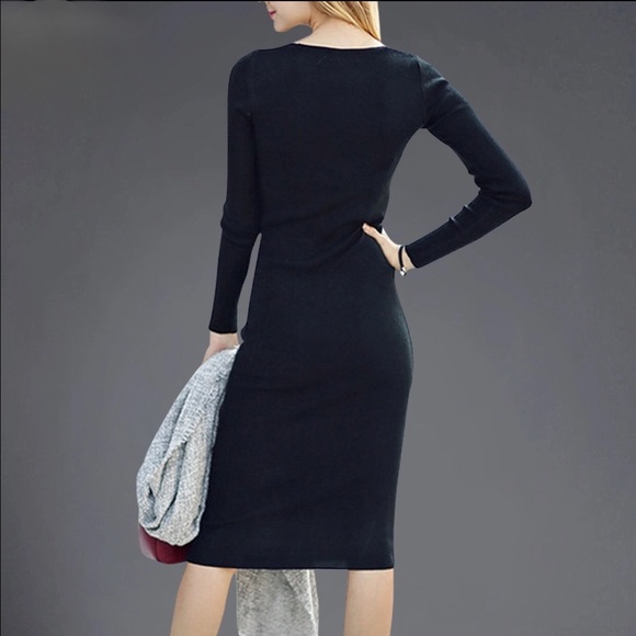 Host Pick • Long Sleeve Midi Dress - Picture 2 of 4