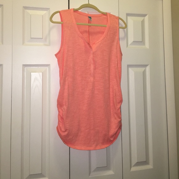 Old Navy Maternity Henley Tank