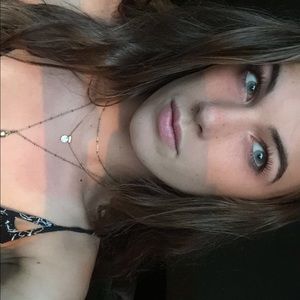 Meet your Posher, Bailey