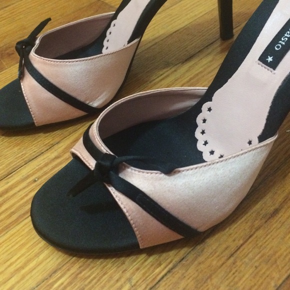 Constance Basto pink satin slides - Picture 2 of 4