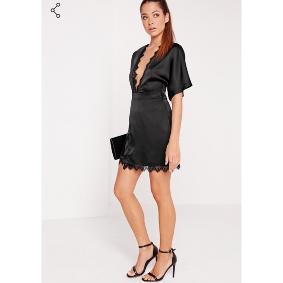 S A L E❗️NWT Missguided Silky Lace Kimono Dress - Picture 4 of 4