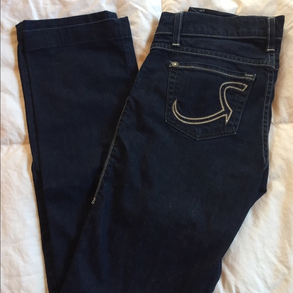 Rock & Republic Dark wash Jean