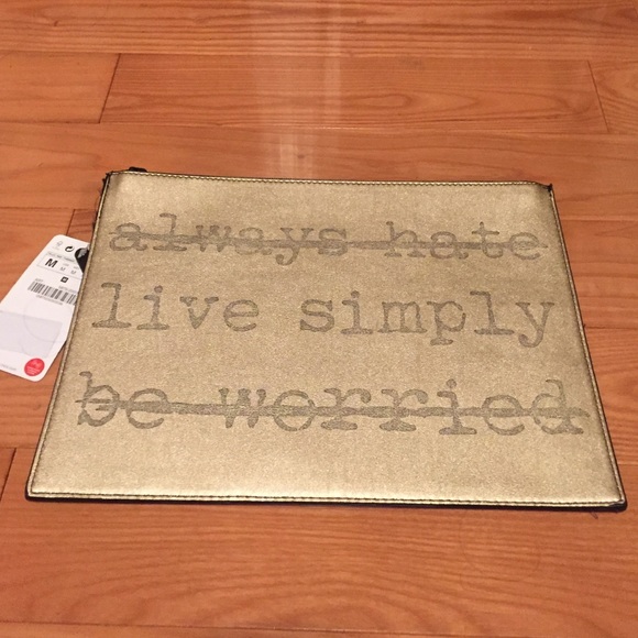 🎉🎉HP🎉🎉 ZARA GOLD TEXT WALLET - Picture 3 of 4