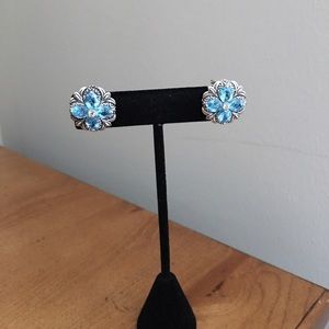 Barbara Bixby Gemstone Flower Button Earrings