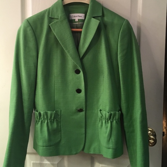 3 button kelly green blazer St Patrick's