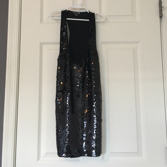 Forever 21 sequin top, size medium