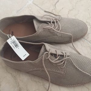 Adorable gap loafers!
