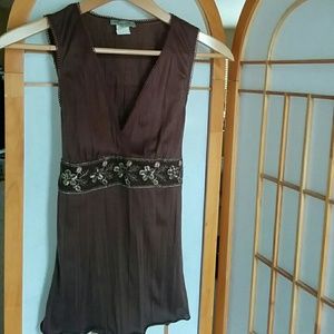 Sleeveless Vneck Beaded Detail Tie Back