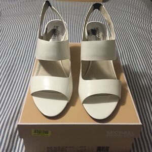 Michael Kors Size 10M Optic White Rochelle Heels