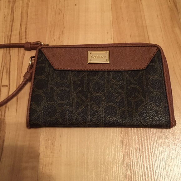 Calvin Klein wristlet