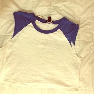 Crop top shirt
