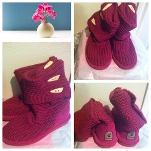 Knit Bearpaw Boots