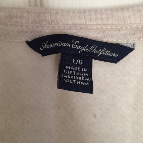 Deer Appliqué Sweater - Picture 3 of 4