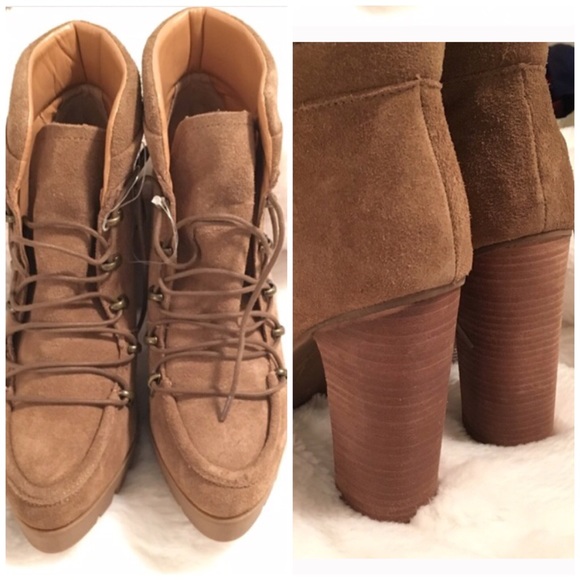 Report Signature Suede Chunky Heel Ankle Boot - Picture 2 of 4