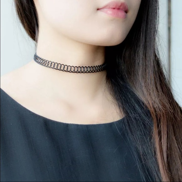 Black Choker