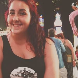 Meet your Posher, Claire