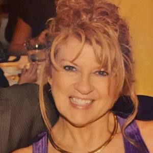 Meet your Posher, Jane