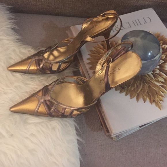 Dolce & Gabbana Gold and pewter sling backs - Picture 4 of 4