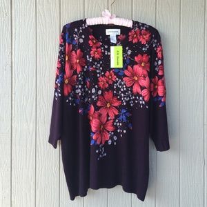 Floral Rhinestone sweater🌺New with tag🔴Sale