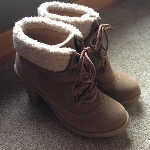 Sherpa-trimmed Booties