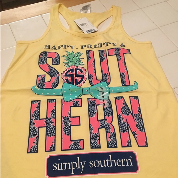 BUNDLE Simply Southern Tanks size Sm