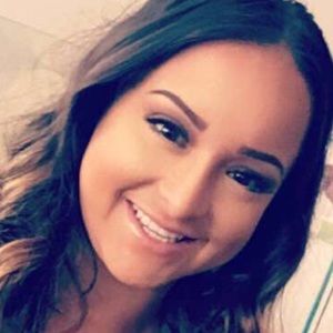 Meet your Posher, Rebecca