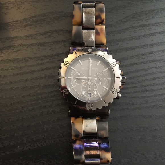 Mens Michael Kors watch - Picture 3 of 3