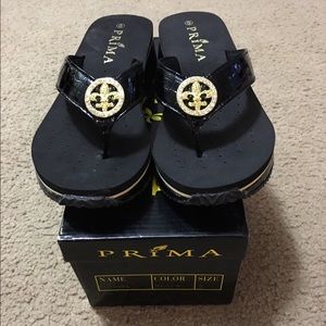 Prima Black & Gold Flip Flops