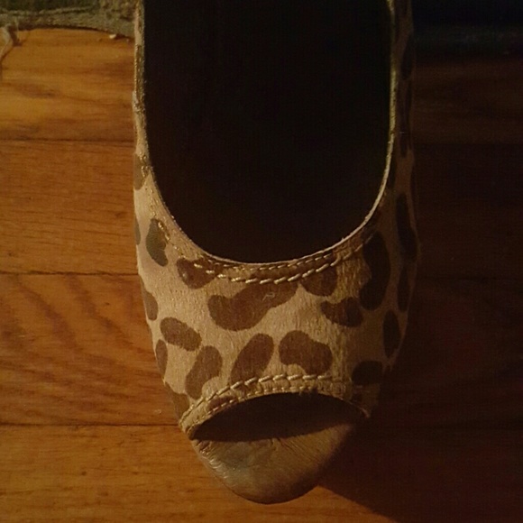 Leopard Print Platforms - Picture 4 of 4