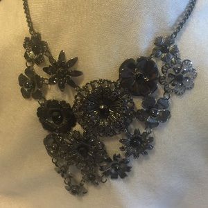 Floral metal necklace