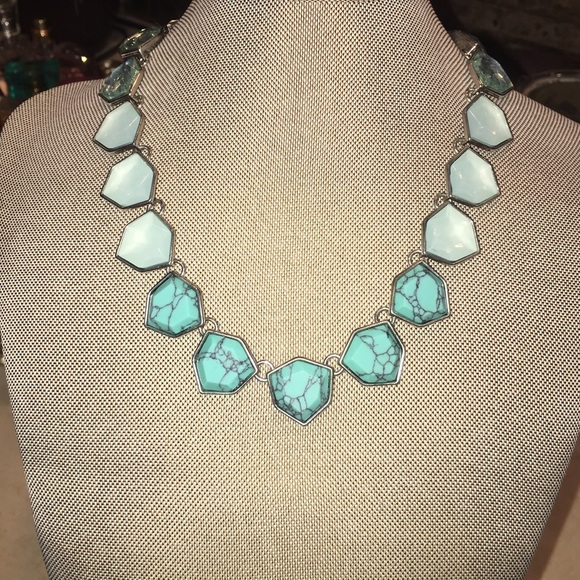 Chloe and Isabel Necklace-never worn!