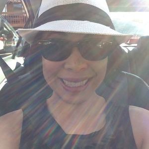 Meet your Posher, Christine