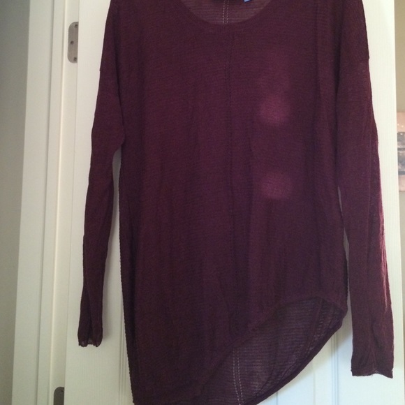 Asymmetrical Maroon Light Woven Sweater - Picture 2 of 3