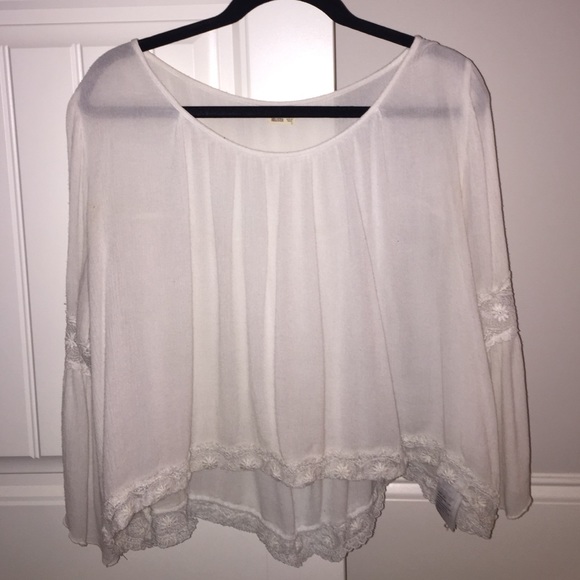 White flowy blouse. Only worn a couple times