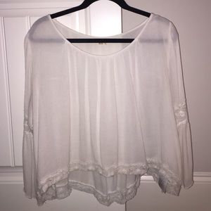 White flowy blouse. Only worn a couple times