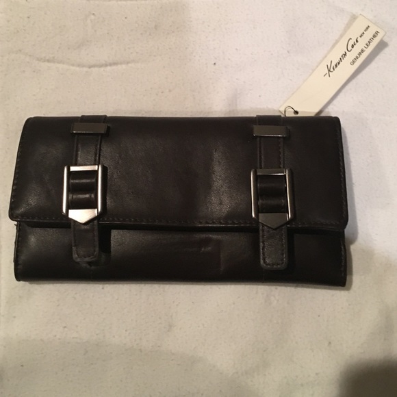 Kenneth  Cole Wallet