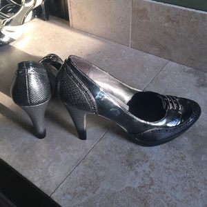 Fiona 4" Black Faux Snakeskin & Lace up Pump