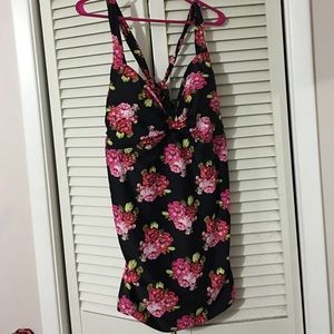 Torrid floral tank and swim bottom