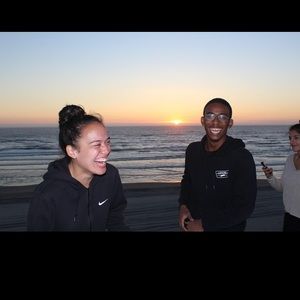 Meet your Posher, Alton