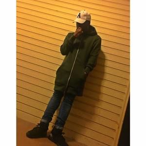 Meet your Posher, Solomon