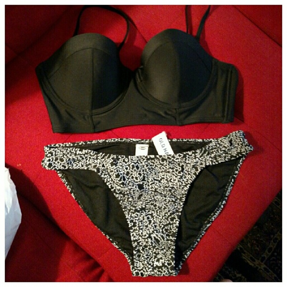 black Bustier Bikini Set 2pc swimsuit S M - Picture 2 of 5