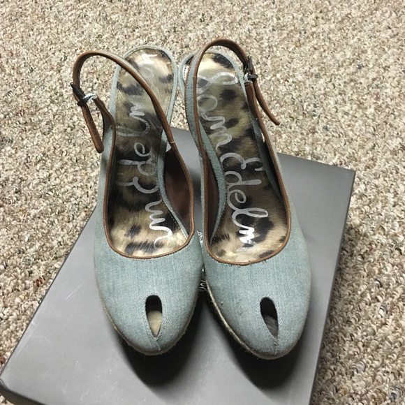 Jean like straw heels