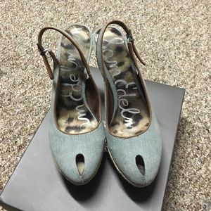 Jean like straw heels