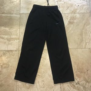 Boys Nike sweatpants