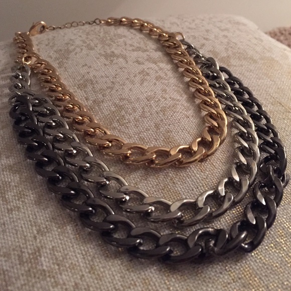 Three chain necklace