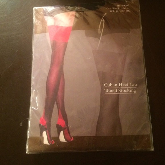 Cuban Heel Two Tined Stocking